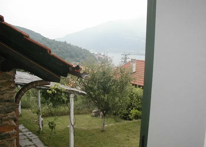 Casa Amarilla